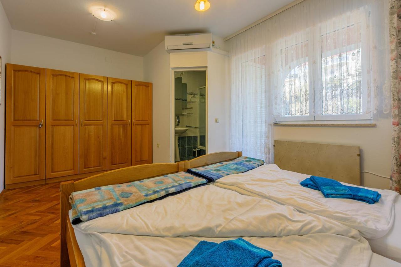 Apartments Villa 7 Crikvenica Bagian luar foto