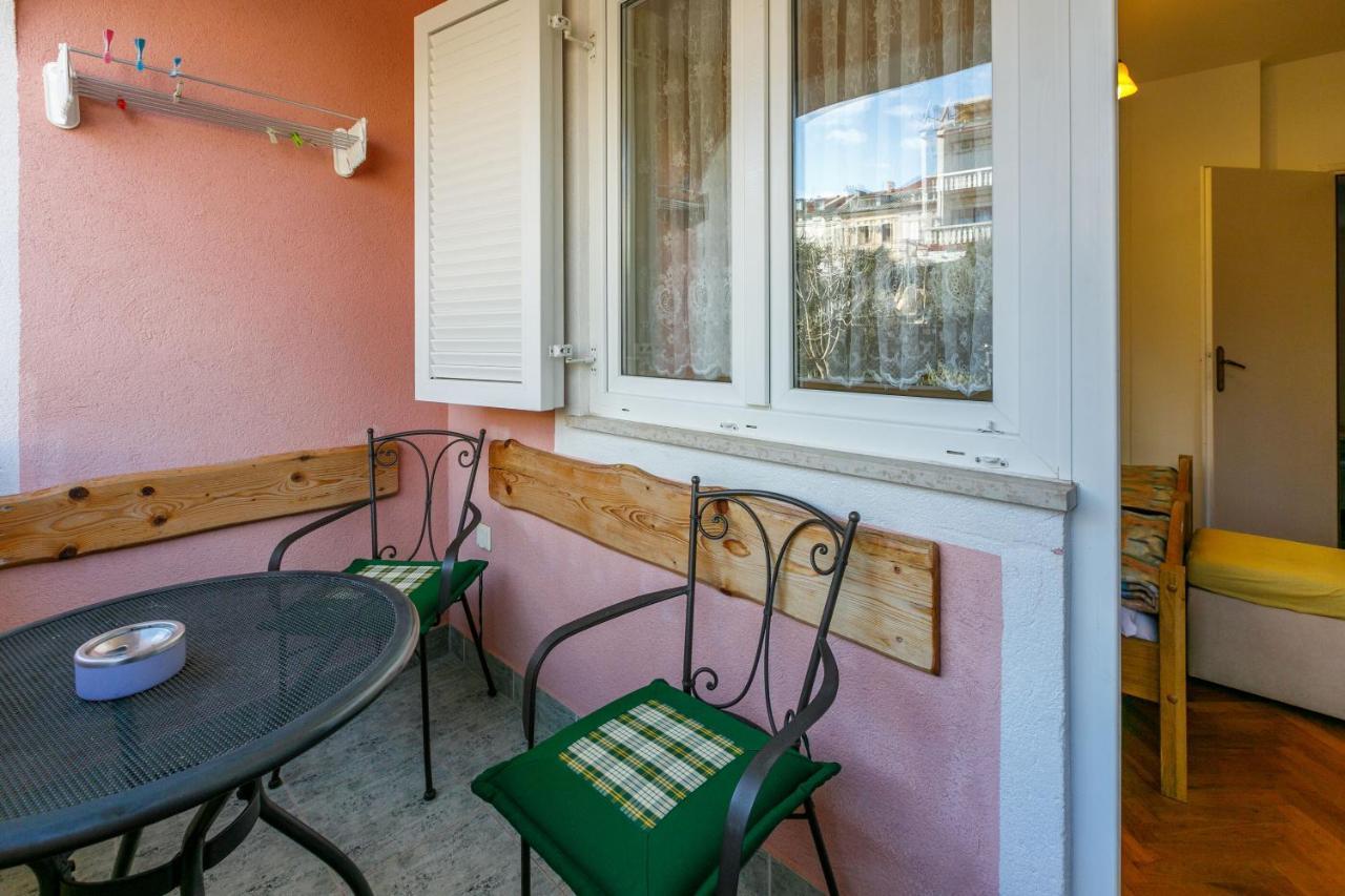 Apartments Villa 7 Crikvenica Bagian luar foto