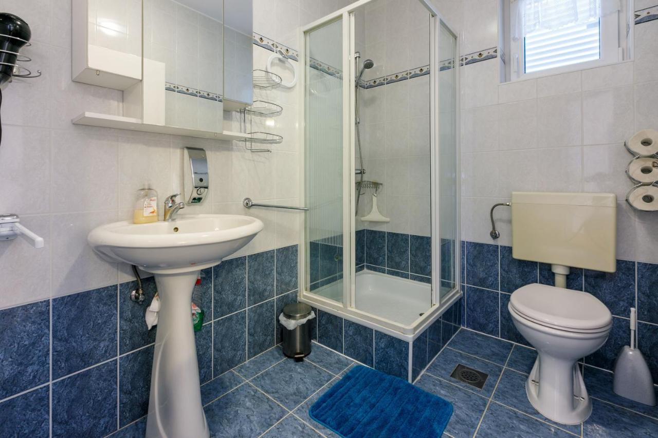 Apartments Villa 7 Crikvenica Bagian luar foto